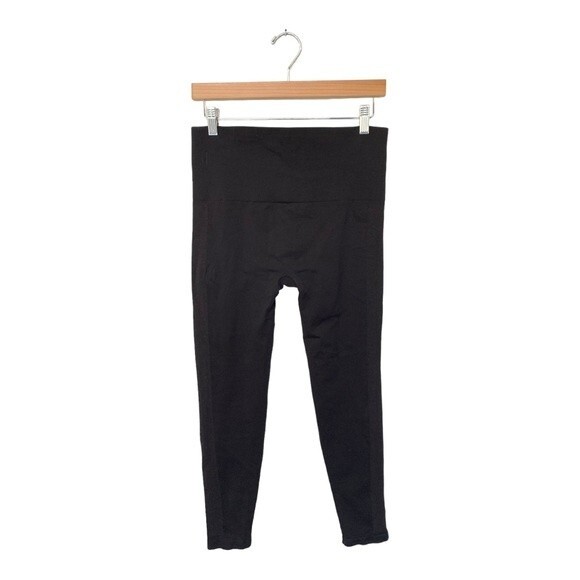 Love Your Assets by Sara Blakely Black Slimming Leggings size 1X - Picture 2 of 5